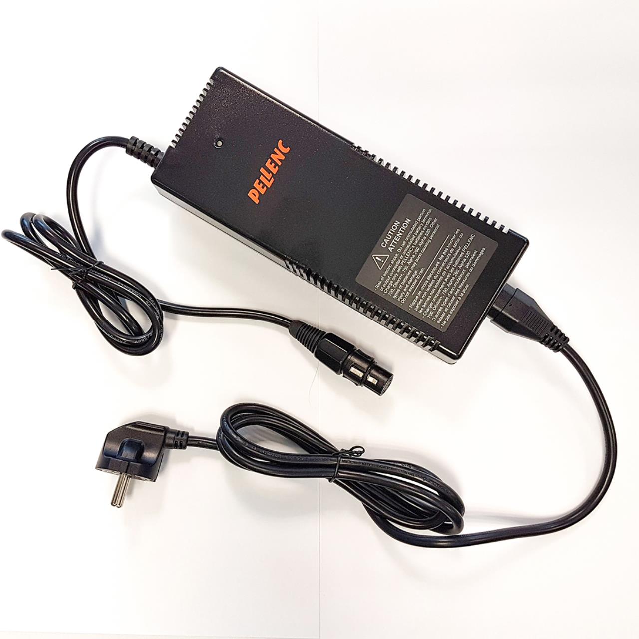 Standardladegerät 2,2 A